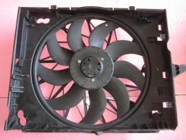 BMW 650    645 - Cooling FAN   - 17.42 7534911-4